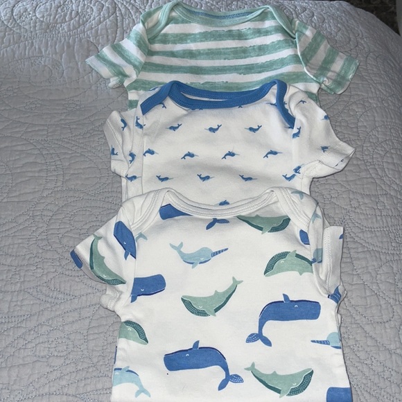 Cloud island 3-6 months one Piece. 3 one pieces beach, whales, stripe blue green - Picture 5 of 6